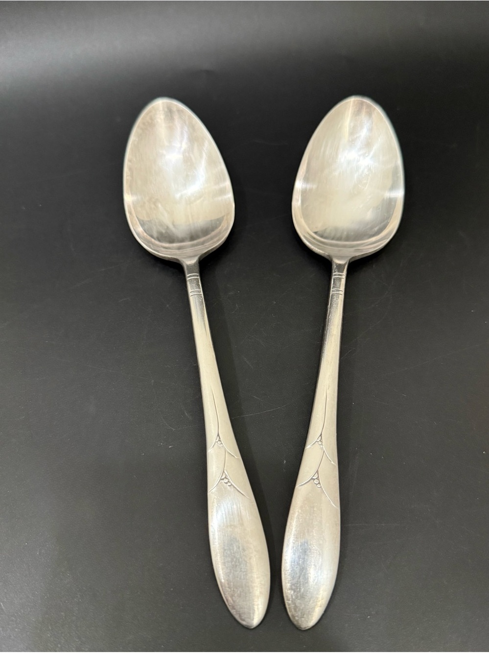 2pcs Vintage ONEIDA Community Plate Lady Hamilton Silver-plate Serving Spoons